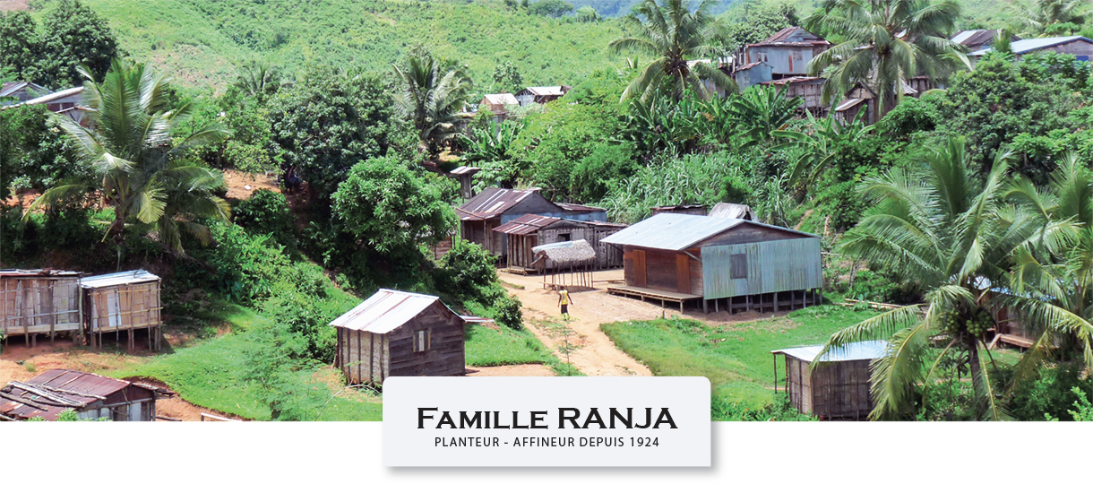 Notre village de brousse de BetavilonaCulture de la Vanille LAVANY Bourbon de Madagascar - Partie 1